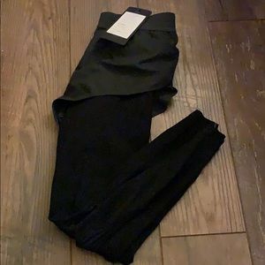 Particle fever shorts with legging